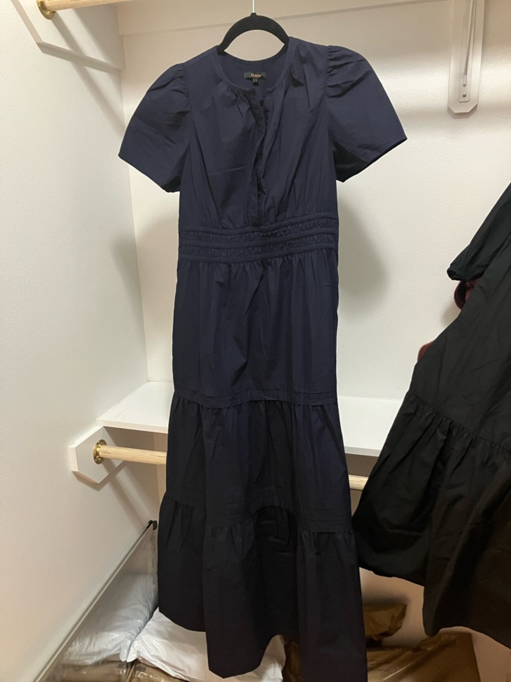 Quince Navy Organic Cotton Short-Sleeve Tiered Maxi Dress Small